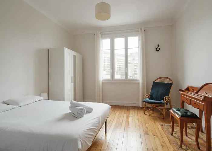 Spacieux Et Lumineux En Centre-ville Apartmán Nantes