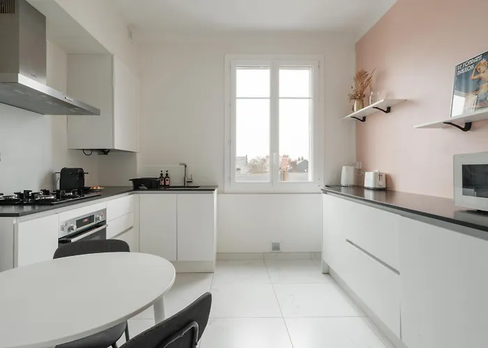 Spacieux Et Lumineux En Centre-ville * 南特